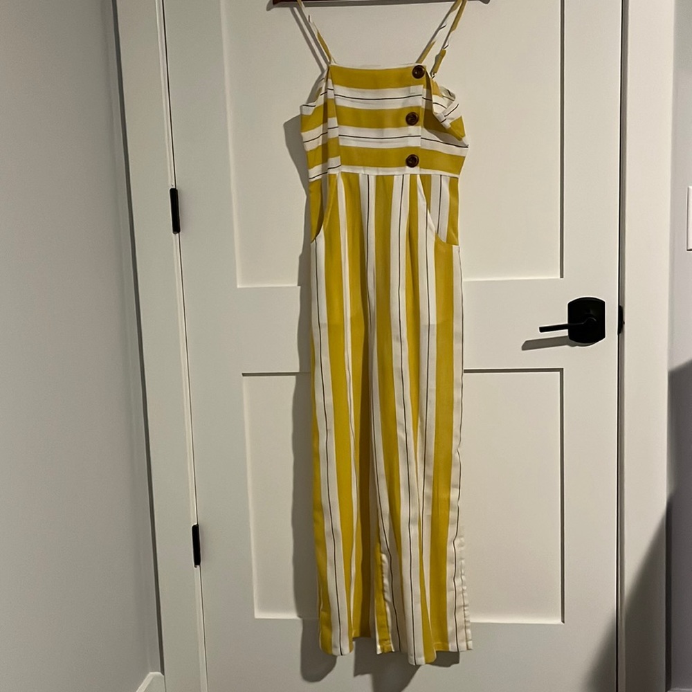 Stripped jumpsuit with pockets